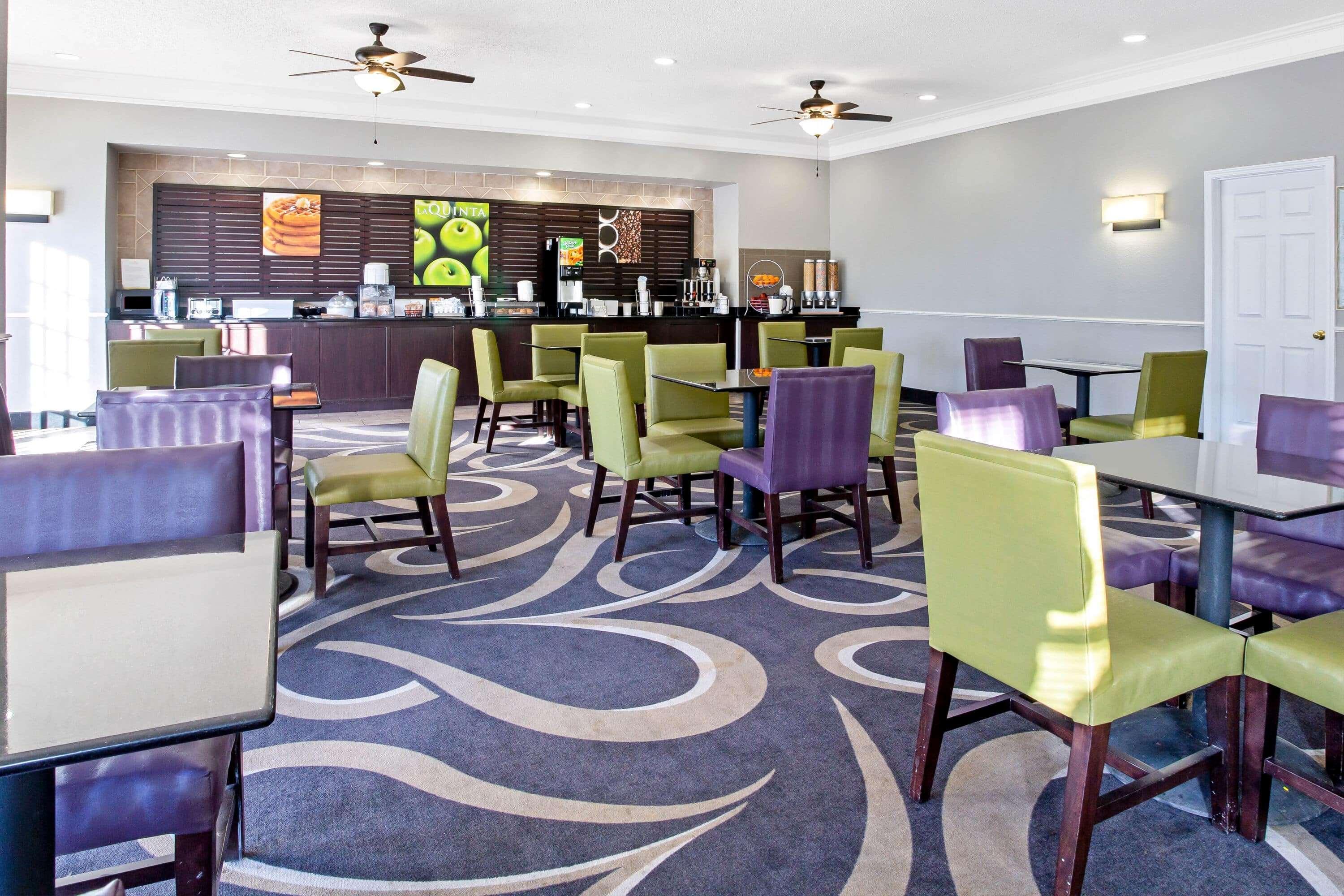 Baymont By Wyndham Fort Stockton Bagian luar foto