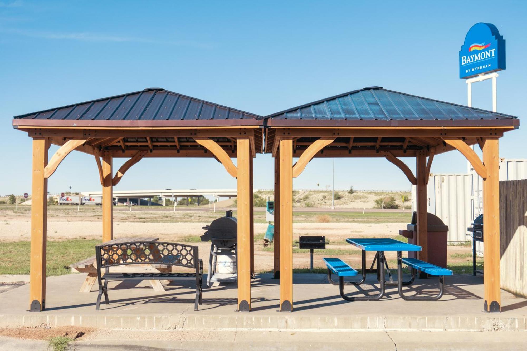 Baymont By Wyndham Fort Stockton Bagian luar foto